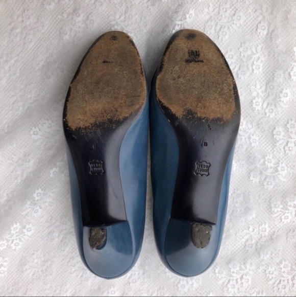 Vintage Bruno Magli High Heels with Knot Detail - Picture 9 of 15